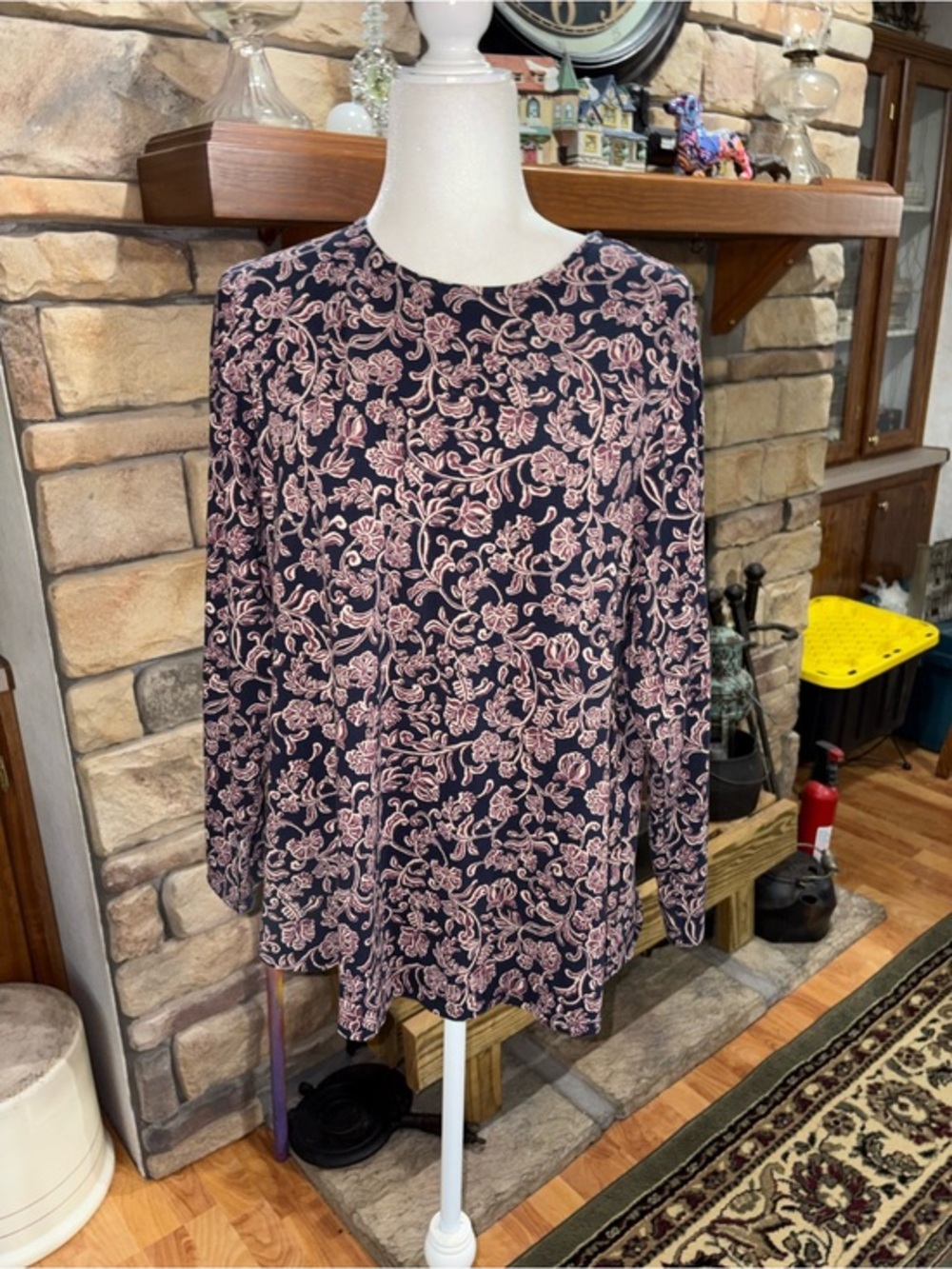 Pure Jill size X-Large long sleeve shirttail tee. Navy Blue Burgundy